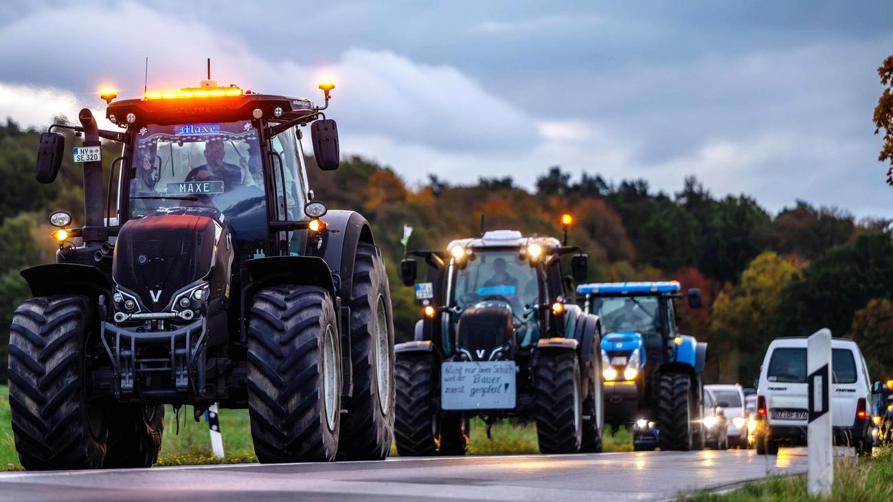Fini les subventions agricoles au diesel : les agriculteurs manifestent devant la résidence privée du ministre de Basse-Saxe