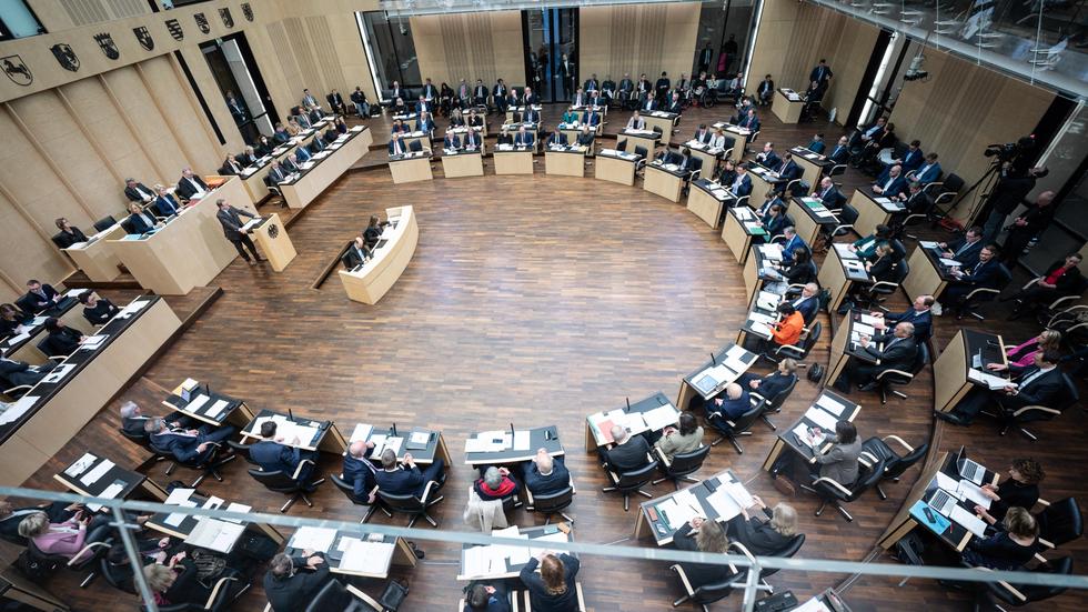 Bundeshaushalt 2024: Bundesrat Berät Am Freitag Nicht über ...