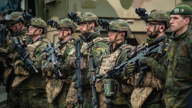 Nato: Mehrheit der Nato-Staaten verfehlte 2023 Verteidigungsausgaben 