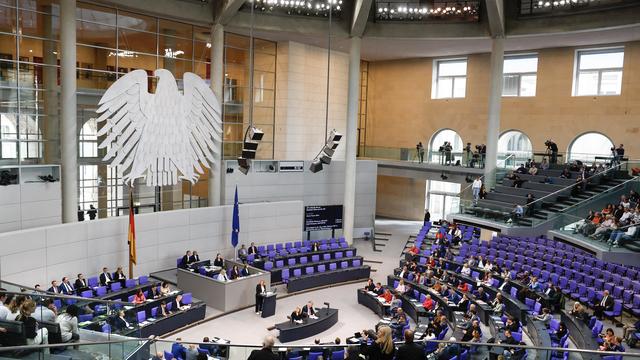 Aktuelle Stunde im Bundestag: Kritik im Bundestag an AfD nach Spionage- und Korruptionsverdacht