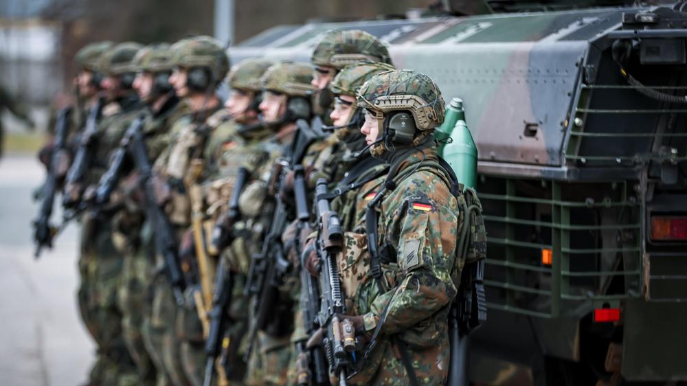 Bundeswehr: Panzergrenadierbataljon 122 in Oberviechtach: Ook mag de Bundeswehr met alleen eigen soldaten en soldaten niet kunnen ontsnappen.