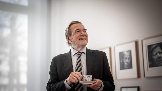 Ex-Bundeskanzler: Gerhard Schröder feiert Geburtstag mit Kubicki, Gysi und Ramsauer