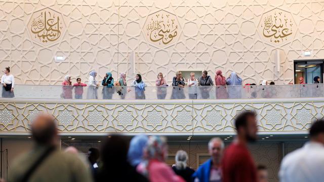 Islam in Deutschland: CDU verteidigt neue Passage zu Muslimen in Grundsatzprogramm