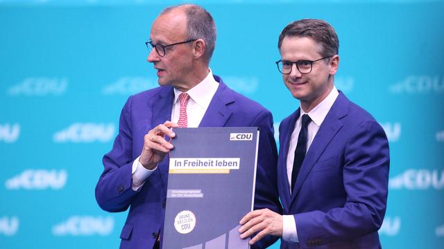 Parteitag in Berlin: CDU beschließt neues Grundsatzprogramm