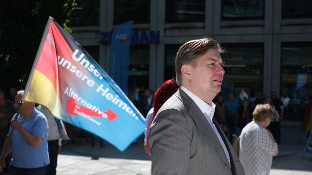 AfD-Spitzenkandidat für Europawahl: Maximilian Krah macht wieder Wahlkampf 