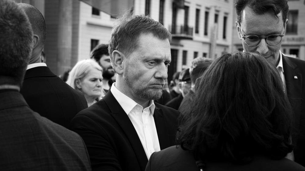 Michael Kretschmer: Michael Kretschmer zuvor bei der Kundgebung für die Demokratie am Sonntag vor dem Brandenburger Tor.