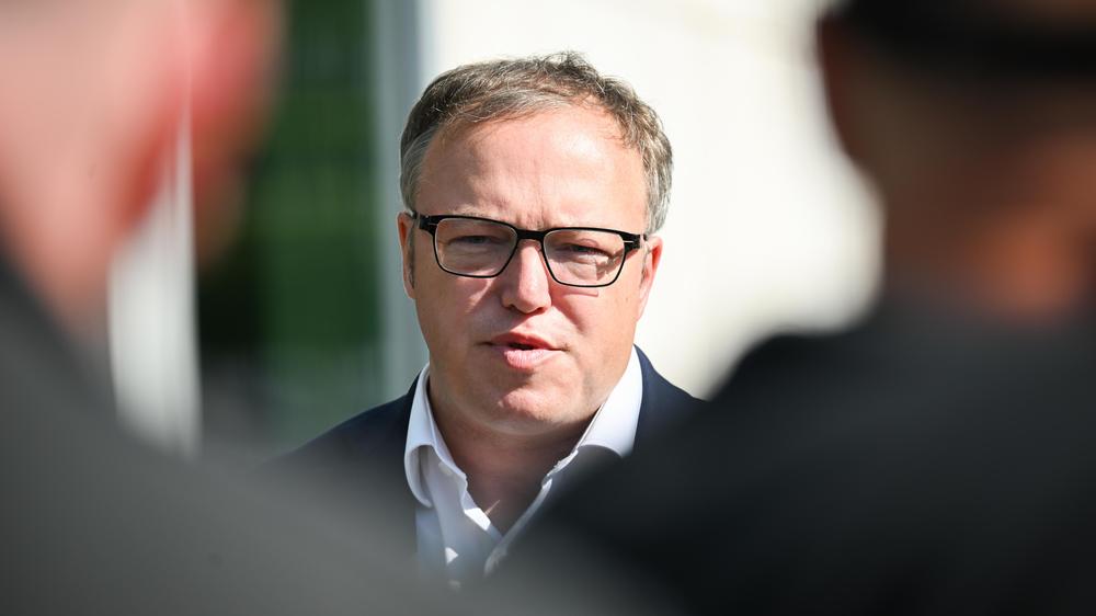 Landtagswahl: Der Landesvorsitzende und Fraktionschef der Thüringer CDU, Mario Voigt, will mit der AfD nicht zusammenarbeiten, würde aber mit ihren Stimmen Gesetze verabschieden.