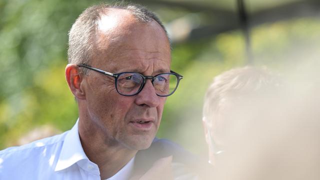 Messerangriff in Solingen: Friedrich Merz fordert Aufnahmestopp f&uuml;r Syrer und Afghanen