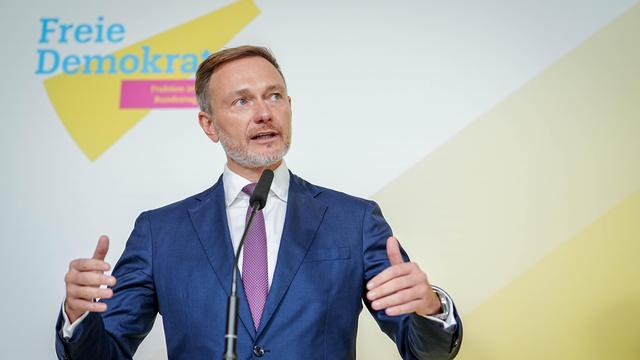 Wirtschaftsgipfel: FDP fordert wirtschaftspolitische "Richtungsentscheidungen" der Ampel