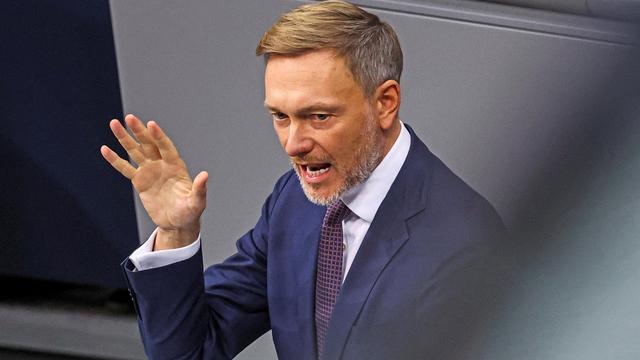 Debatte zur Regierungserklärung: "Wir haben im Kabinett nicht mehr über dasselbe Land gesprochen"