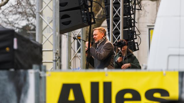 FDP-Parteitag: Im Angesicht des Abgrunds