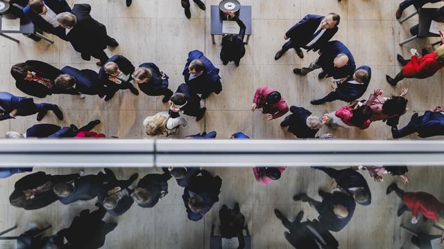 Finanzpaket von Union und SPD: Bundestag stimmt für Schuldenpaket von Union und SPD