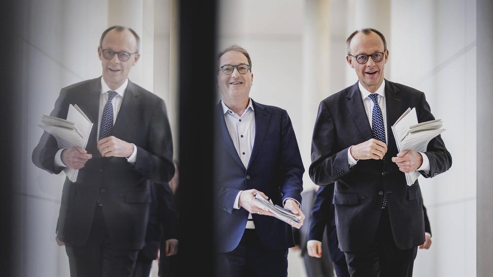 Einigung Finanzpaket: CDU-Chef Friedrich Merz und CSU-Landesgruppenchef Alexander Dobrindt am Freitag
