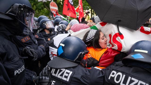 Nakba-Gedenktag: 30 Festnahmen und schwer verletzter Polizist bei Demo in Berlin