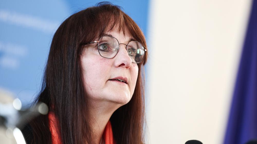 Potsdam: Brandenburgs Innenministerin Katrin Lange hat ihr Amt niedergelegt.