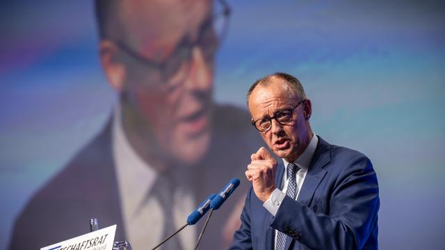 Friedrich Merz: Bundeskanzler Merz stimmt auf "Kraftanstrengung" ein