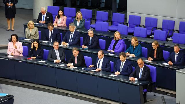 Wahl des Bundeskanzlers: Neue Minister sind vereidigt, Regierungsbildung abgeschlossen