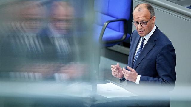 Schwarz-rote Koalition: Merz dankt Ampel und kritisiert Russland
