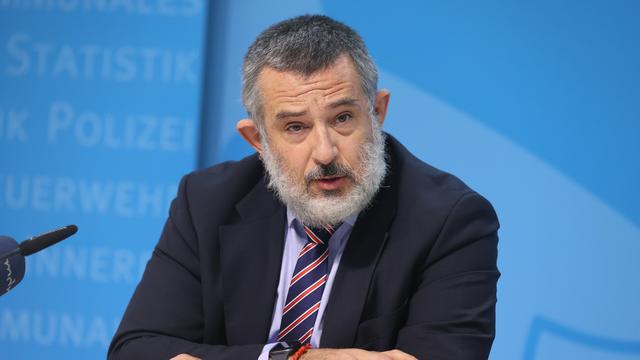 Stephan Kramer: Thüringer Verfassungsschutzpräsident plädiert für AfD-Verbotsverfahren