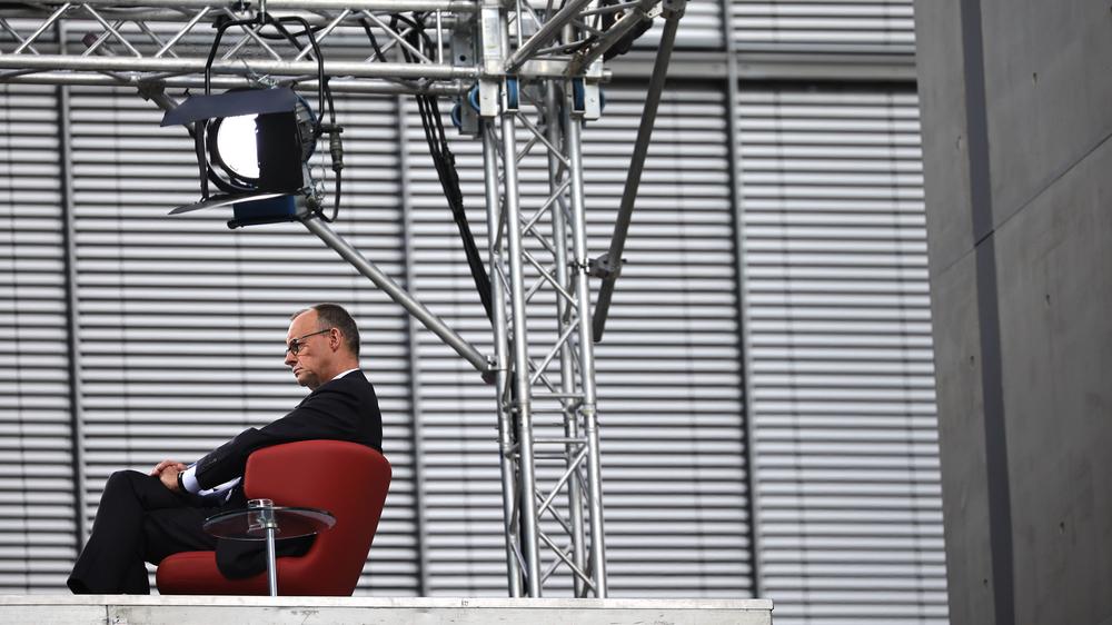 ARD-Sommerinterview: Bundeskanzler Friedrich Merz während des Sommerinterviews in der ARD