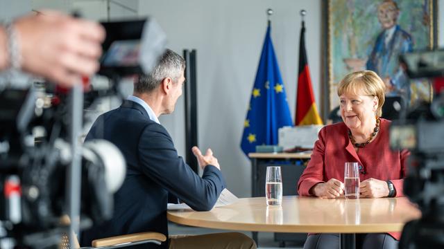 ARD-Dokumentation: Merkel sieht Stärkung der AfD auch als Folge ihrer Politik von 2015