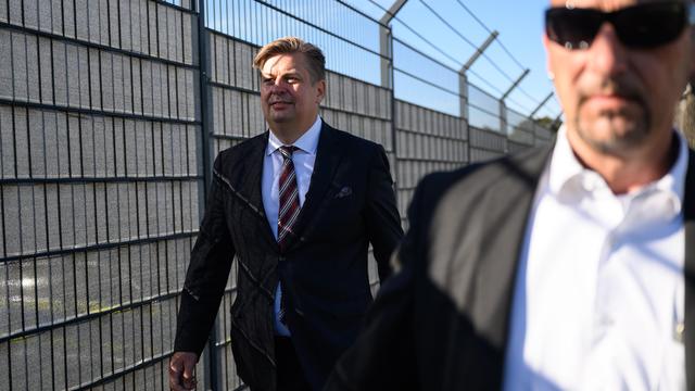 Mutmaßliche Spionage für China: AfD-Politiker Krah sagt in Spionageprozess gegen Ex-Mitarbeiter aus