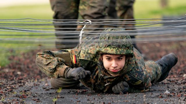 Wehrdienstgesetz: Merz sieht Wehrpflicht für Frauen eher als langfristige Perspektive