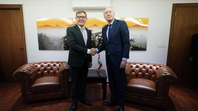 Libanon: Wadephul fordert Waffenniederlegung von Hisbollah in Libanon