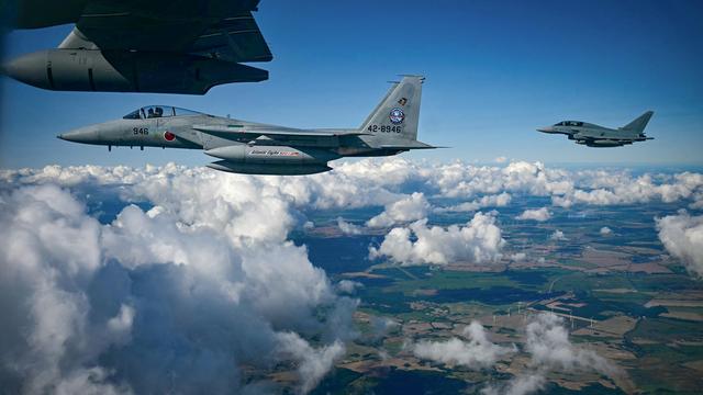 Aufrüstung: Haushaltsausschuss genehmigt Kauf von 20 weiteren Eurofightern