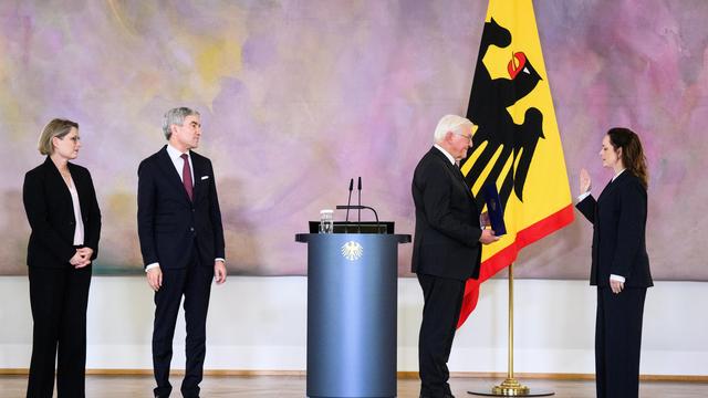 Bundesverfassungsgericht: Präsident Frank-Walter Steinmeier vereidigt neue Verfassungsrichter