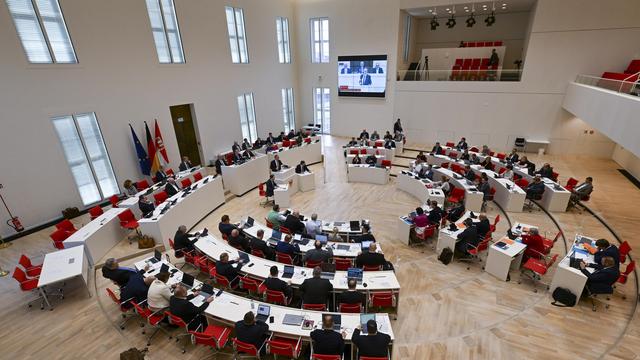 Öffentlich-rechtlicher Rundfunk: Brandenburger Landtag verabschiedet Reform von ARD und ZDF