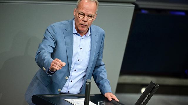 Bundesregierung : Miersch rechnet in den nächsten Tagen mit Einigung über Verbrenner-Aus