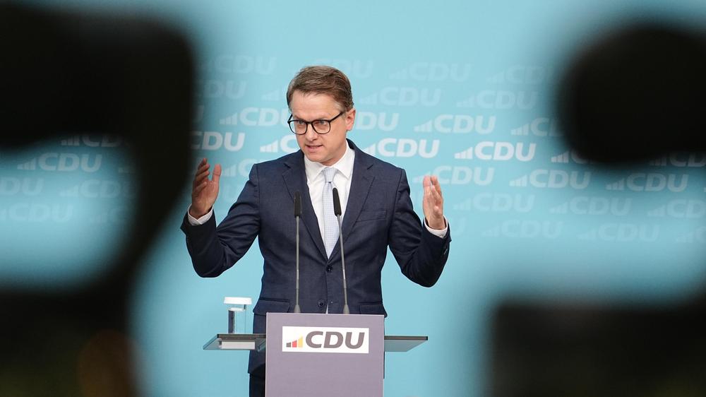 Freiwilligendienste: Carsten Linnemann fordert verpflichtendes  Gesellschaftsjahr | DIE ZEIT