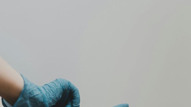 Krankenkassenbeiträge: Bundestag beschließt Sparpaket für Gesundheitsversorgung