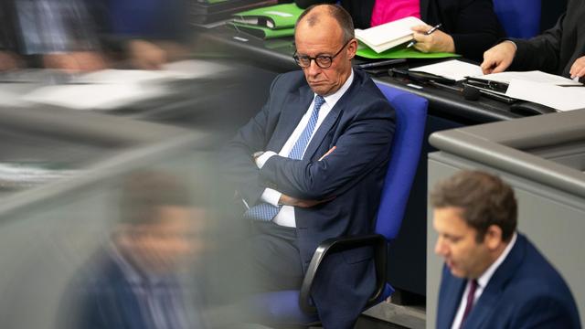 Rentenstreit: Koalition zieht Entschließungsantrag zur Rente überraschend zurück