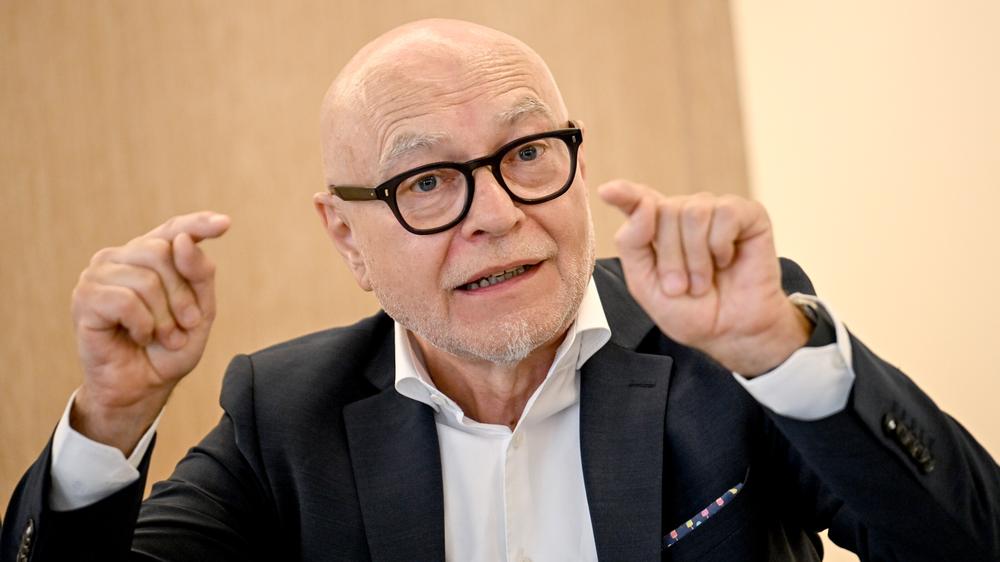 AfD: Der ehemalige Verfassungsrichter Udo Di Fabio warnt davor, die AfD pauschal als Nazi-Partei zu bezeichnen.