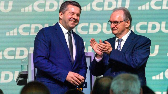 Sachsen-Anhalt: CDU-Fraktion stimmt geschlossen für Wechsel in Staatskanzlei