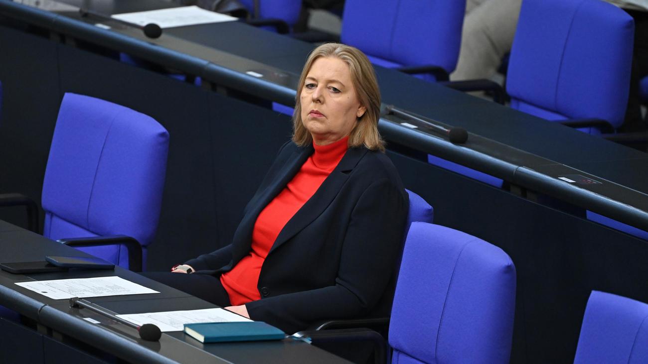 Grundsicherung: Bundestag berät über Bürgergeldreform