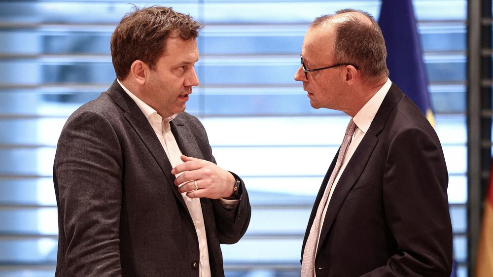  Lars Klingbeil, SPD-Vorsitzender und Finanzminister, übernimmt es derzeit, Klartext mit der Trump-Regierung zu sprechen.