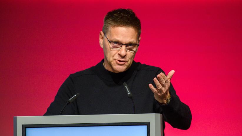 Mario Voigt verliert Doktortitel: BSW Generalsekretär Oliver Ruhnert