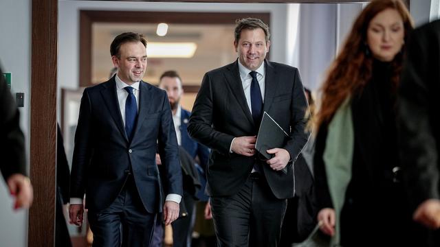 Antrittsbesuch in Polen: Bundesfinanzminister Klingbeil will Europas Rüstungsindustrie stärken