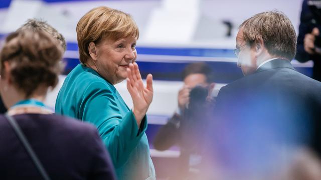 CDU-Parteitag in Stuttgart: Viel Applaus für Angela Merkel