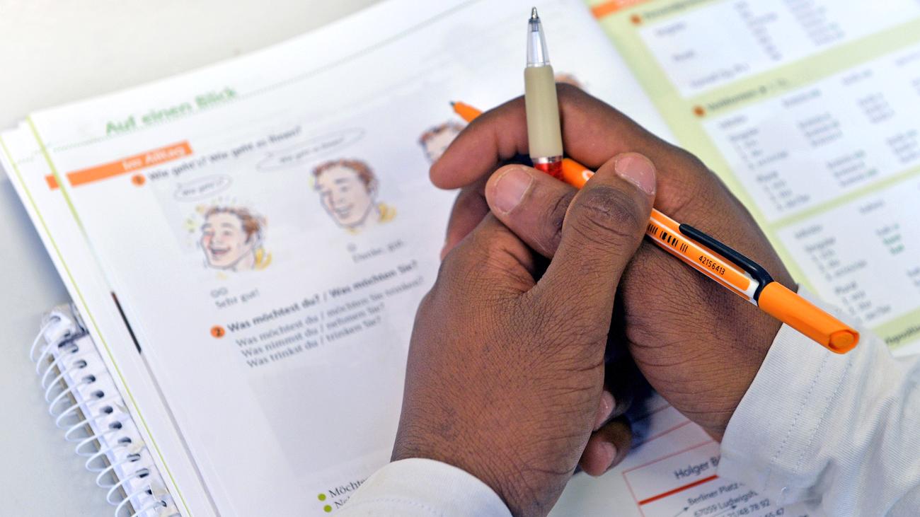 Integrationskurse für Asylbewerber: Wo Dobrindt recht hat