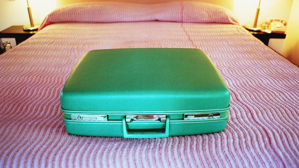 Man muss dafür gemacht sein: Die eigene Wohnung für den Urlaub mit der von Fremden tauschen – mit Urlaubshaustausch lässt sich dann aber jede Menge Geld sparen.