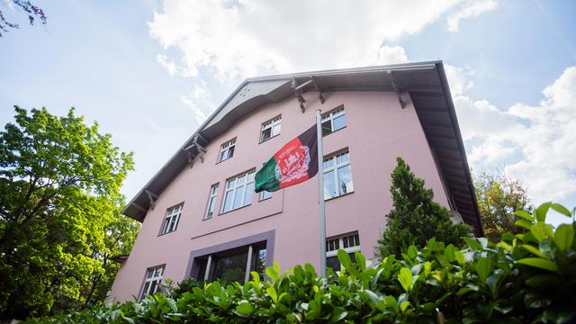 Afghanische Botschaft in Berlin: Bundesregierung will nicht mit Taliban-Botschafter zusammenarbeiten