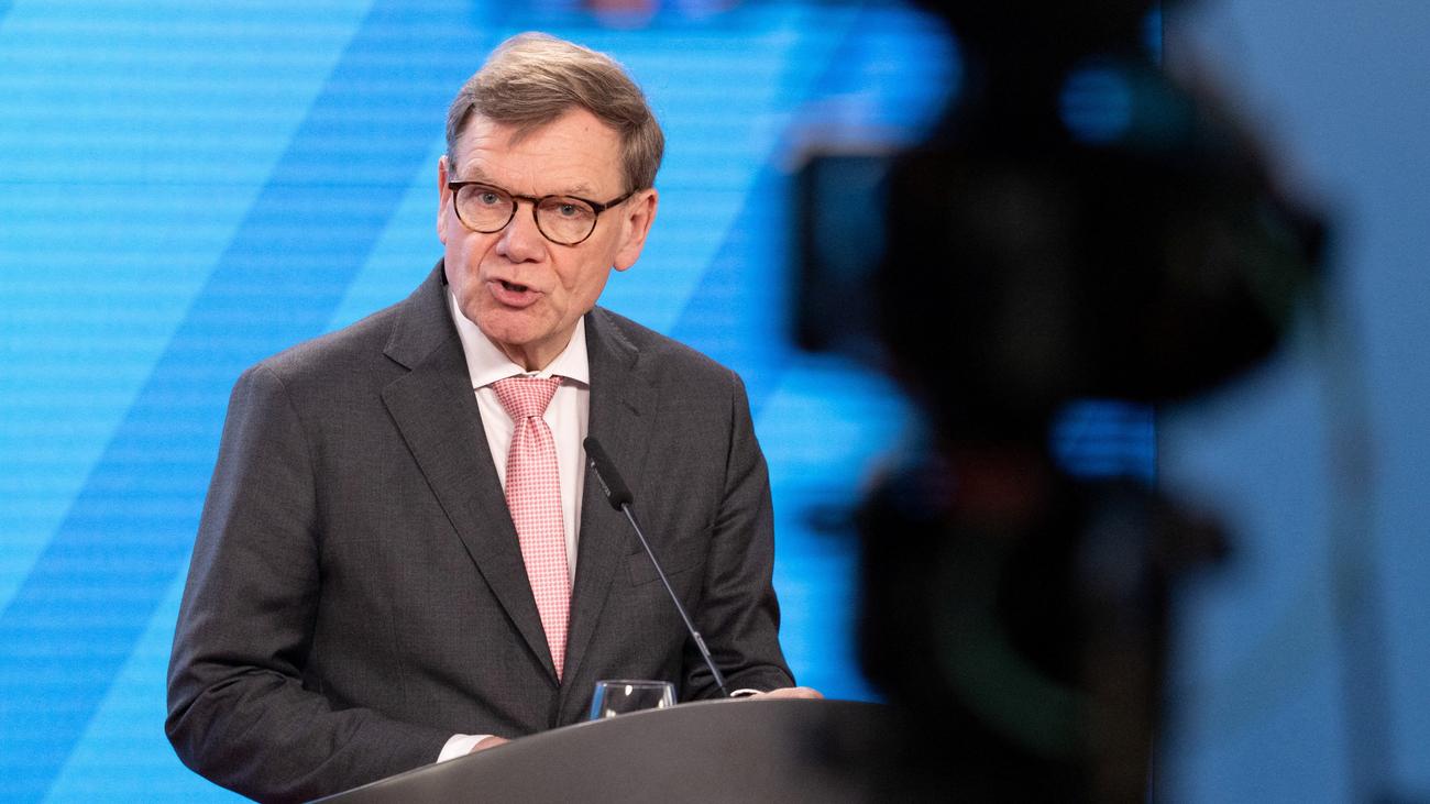 Deutsche Touristen im Nahen Osten: Bundesregierung will Maschinen zur Evakuierung von Touristen schicken