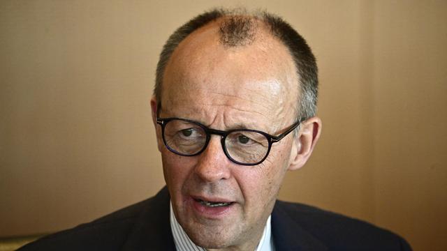 Friedrich Merz: Bundesregierung lässt Frage nach Tankrabatt zunächst offen