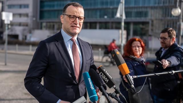 Regierungsbildung in Baden-Württemberg: Jens Spahn schlägt Teilung der Amtszeit vor