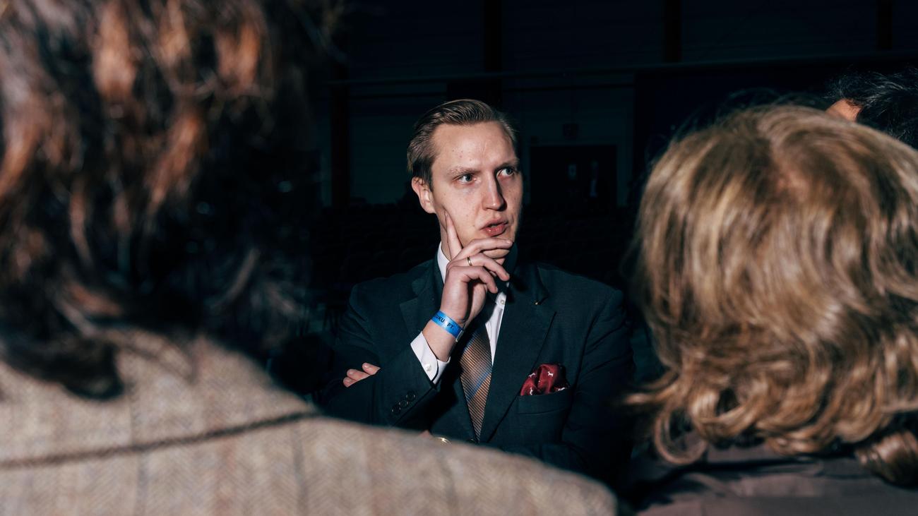 Generation Deutschland: Eingeknickt