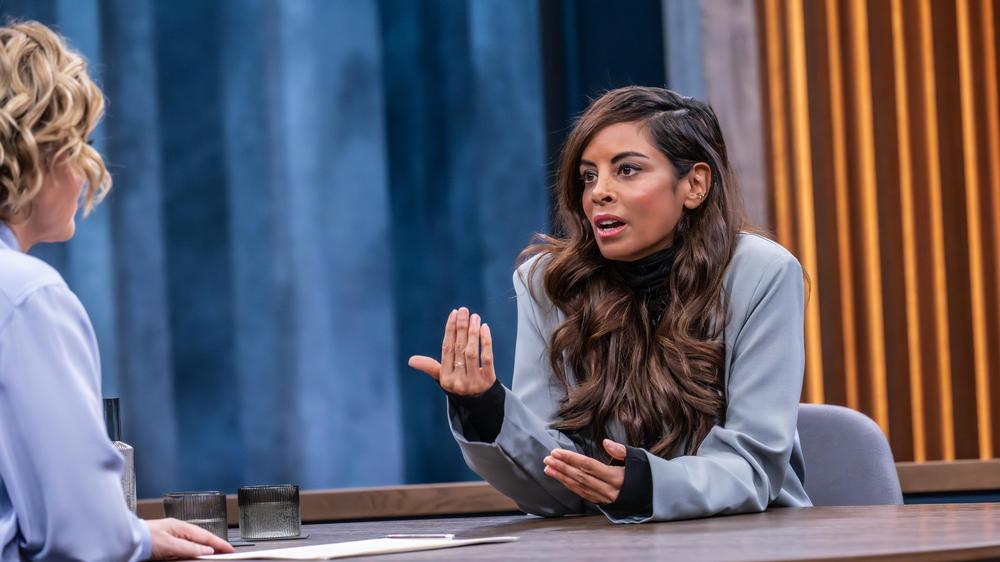  Schauspielerin und Moderatorin Collien Fernandes war zu Gast in der ARD-Sendung "Caren Miosga" zum Thema digitale Gewalt.